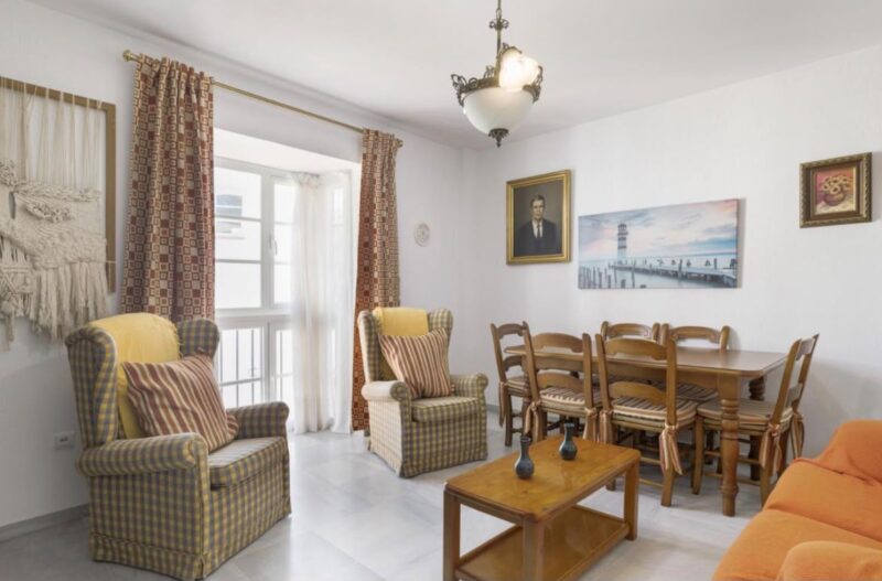Villa Margarita | Apartamento con Terraza en el Centro de Conil